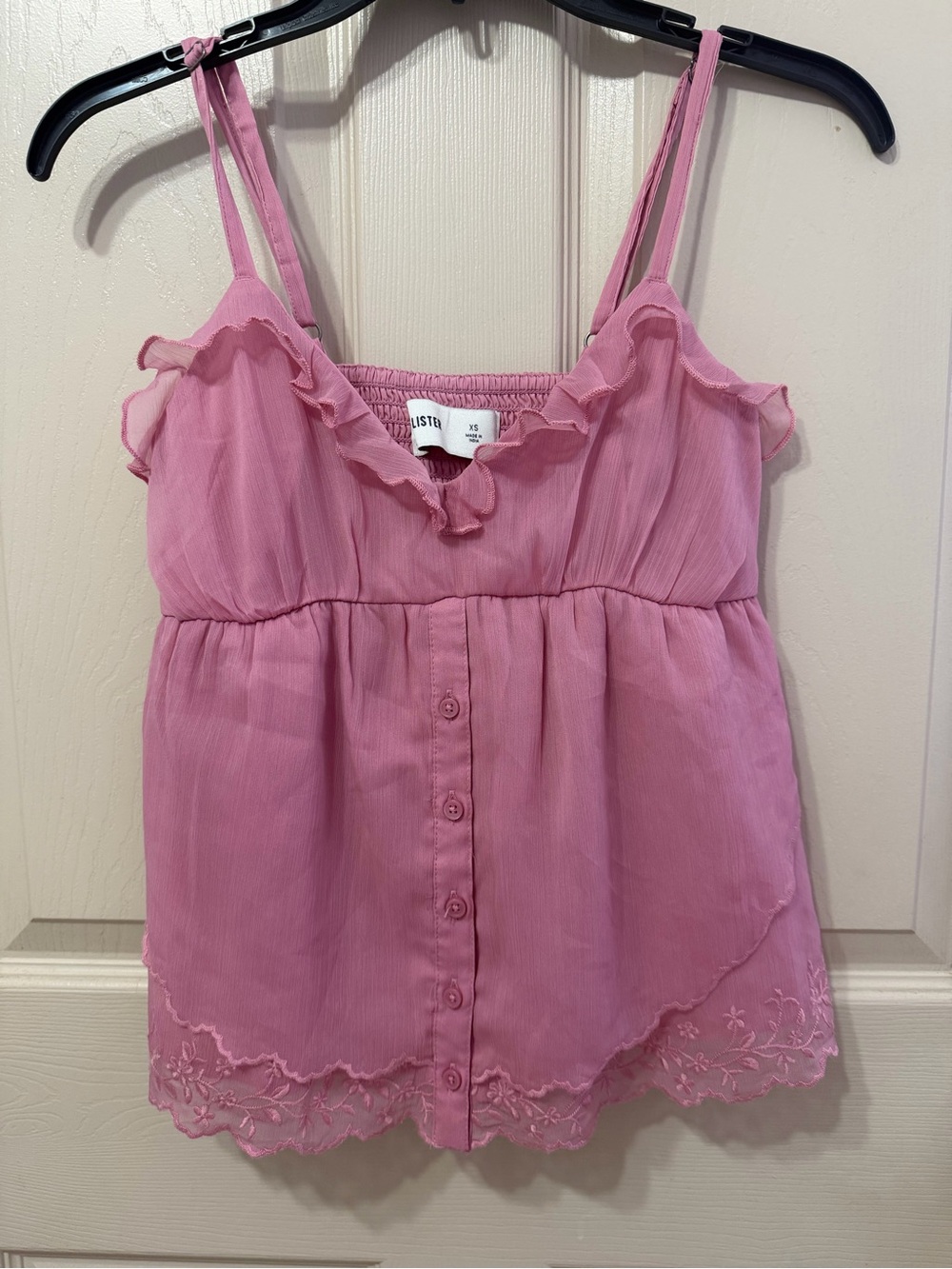 Hollister Pink Ruffle Lace-Trim Top — XS
